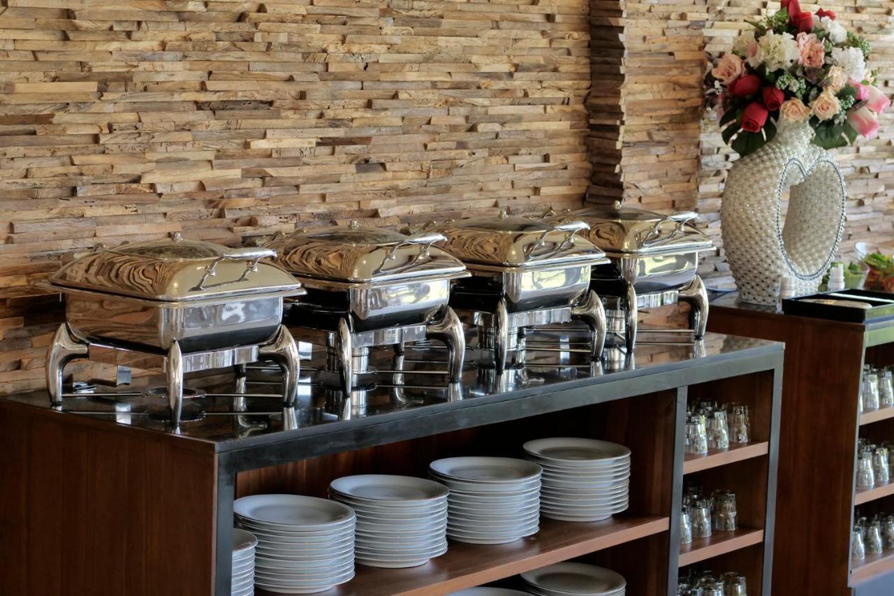 Tirtha Khayangan Hotel Canggu  Luaran gambar